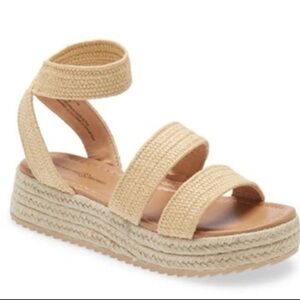 TREASURE & BOND Ankle Strap Sandal Size 5